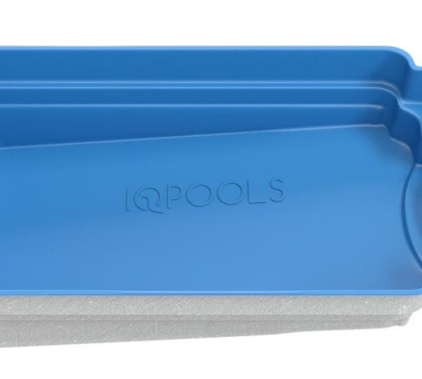 Композитный бассейн IQPools Виво 8х3.4х1.3-1.8 м объем 32 м3 650 кг голубой